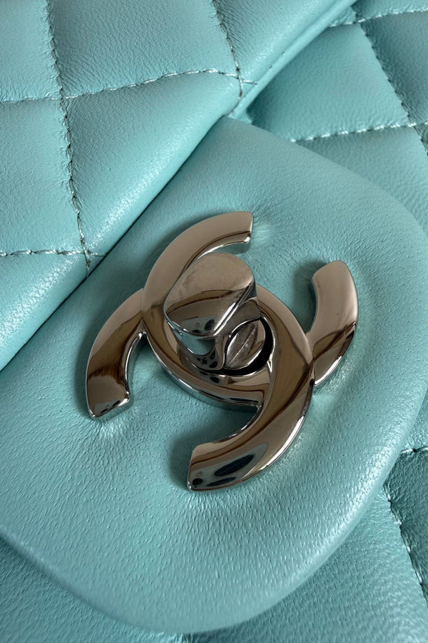 CC Flap Bag 17cm Light Blue Sheepskin SHW 284837