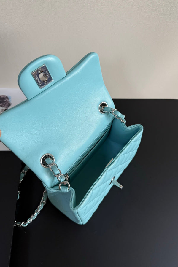 CC Flap Bag 17cm Light Blue Sheepskin SHW 284837