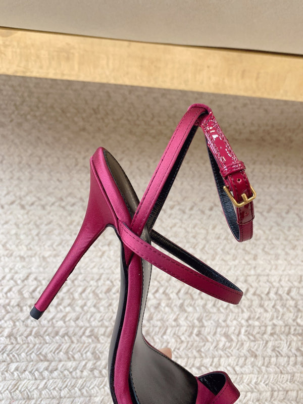 HIGH FLIP FLOPS SANDAL WITH STRAP IN HOT PINK SILK