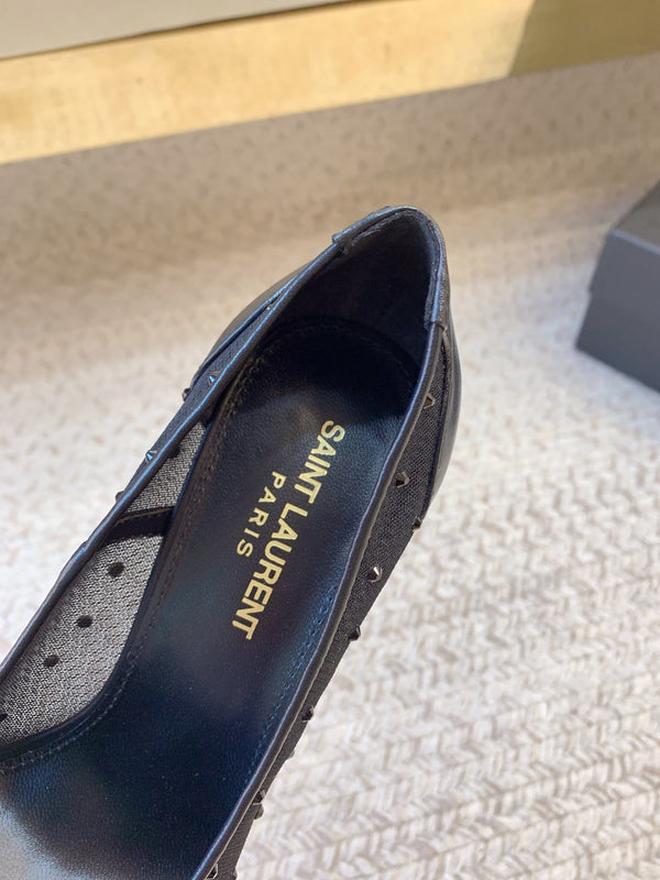 NORMA PUMPS IN BLACK MESH ATTACHED CRYSTALS