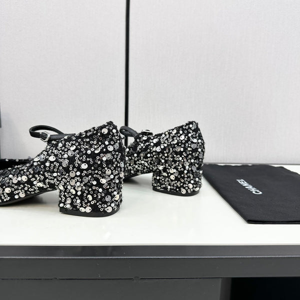 CC MARY JANE IN BLACK SEQUINS AND VELVET