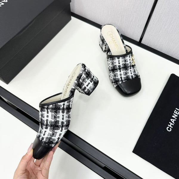 CC HIGH MULE IN WHITE MIX BLACK WOOL TWEED AND CALFSKIN