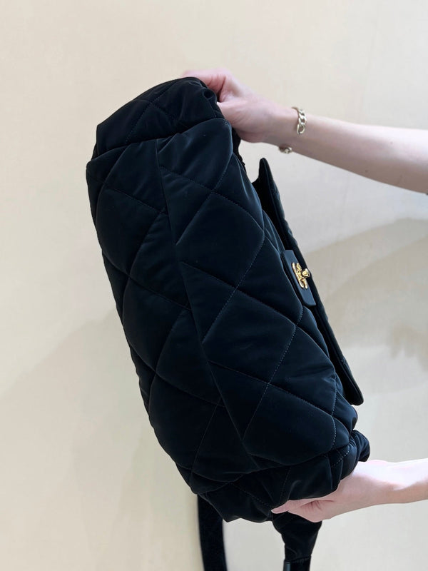 Chanel 24N Coco Neige Handbags Black Velvet 256069