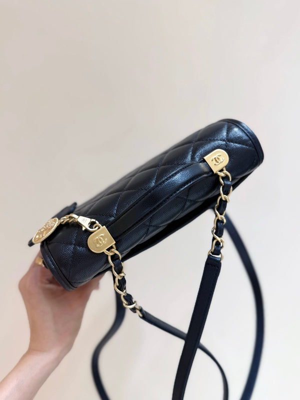 CC 25s Backpack 22 black calfskin