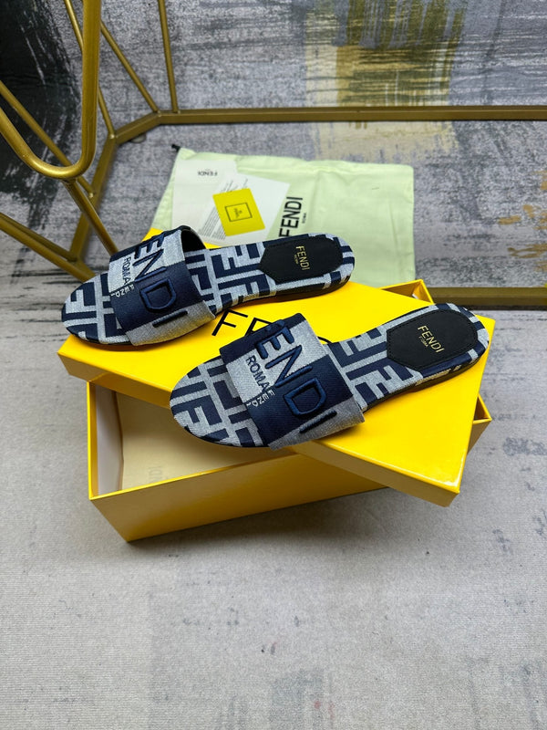 FF 5 Black Blue Grey Canvas Slide