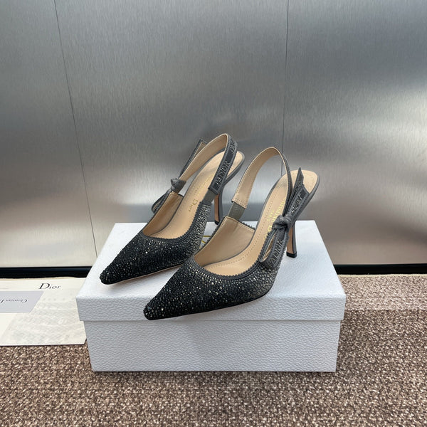 cd slingback pump 95 opaque black calfskin resin pearl