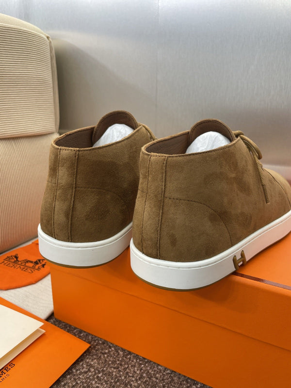 HM 25 Klicker Sneaker Brown Suede 373012