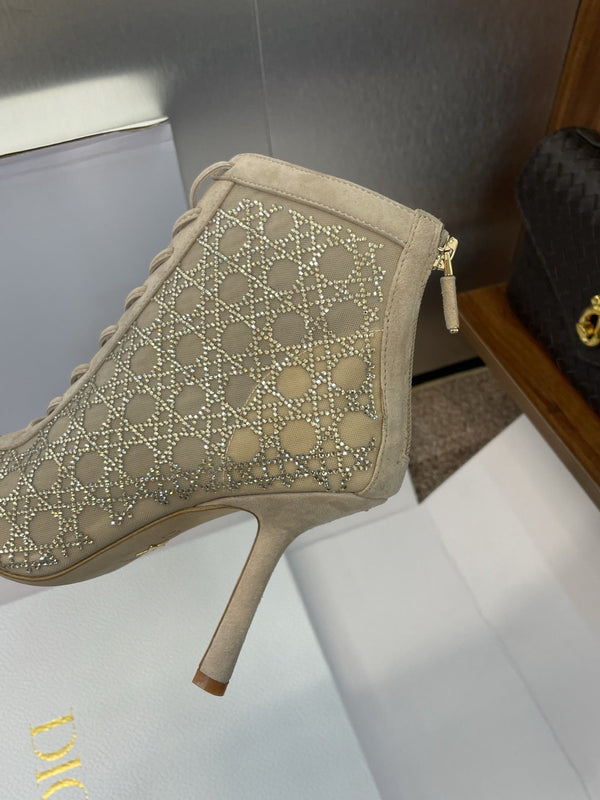 Dior 2025 Capture Heeled Ankle Boot Beige Mesh Sheepskin 508532