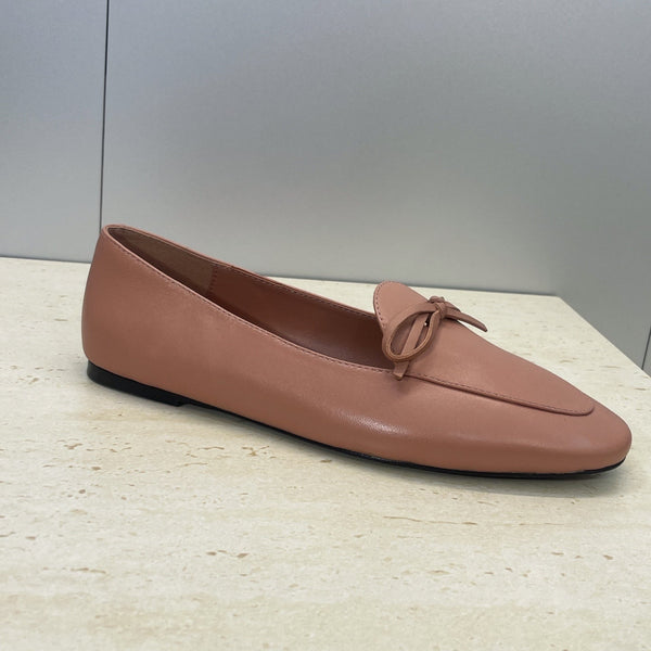 CL 26s Ballet Flats In Dusty Pink Lambskin With Bow