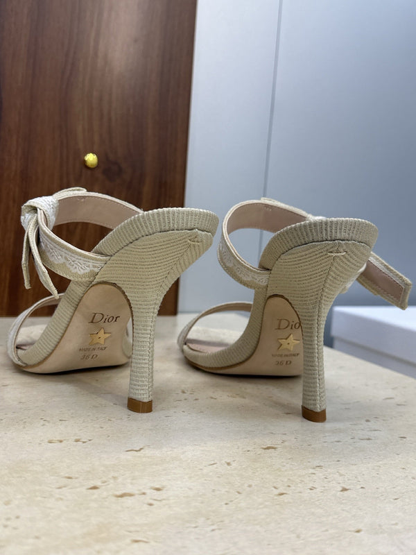 CD 26s Sandale à talon 10cm Cuir Beige Taupe Clair Tissu 633068