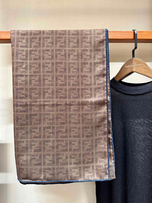ÉCHARPE FF DE 185 CM EN SOIE ET LAINE BRUN CAFÉ AVEC BORDURE BLEUE 413672