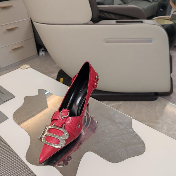 HIGH PUMPS WITH B SILVER BUCKLE IN RED CROCODILE PATTERN CALFSKIN