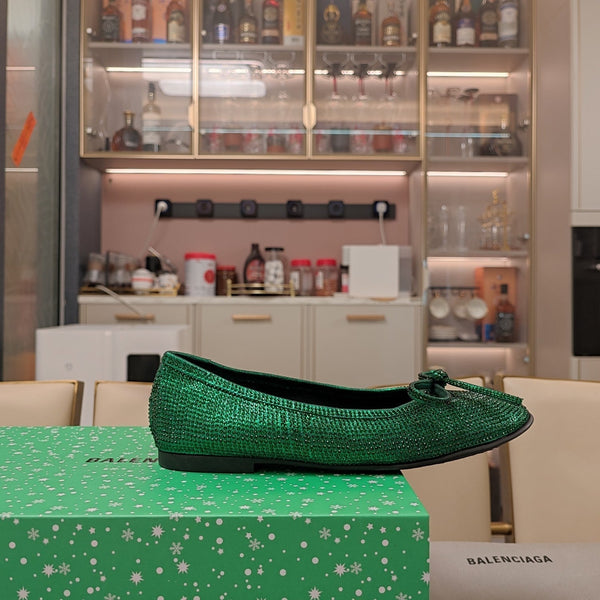 Balen 25 bow ballet flat attached rhinestones in green calfskin 184483