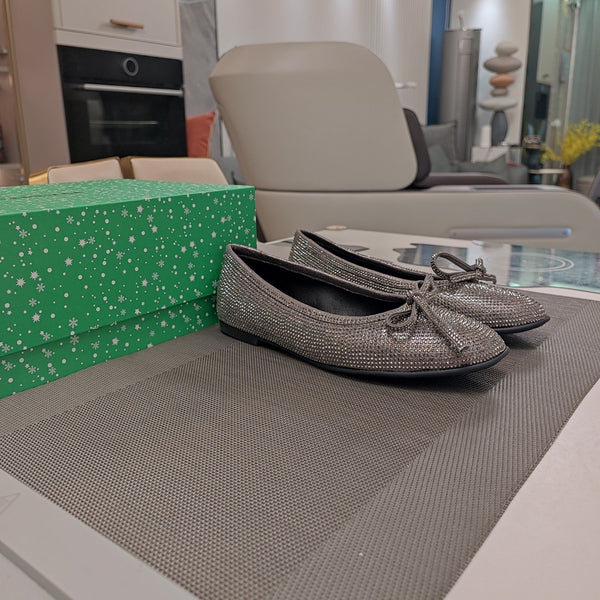 Balen 25 bow ballet flat attached rhinestones in grey calfskin 184484