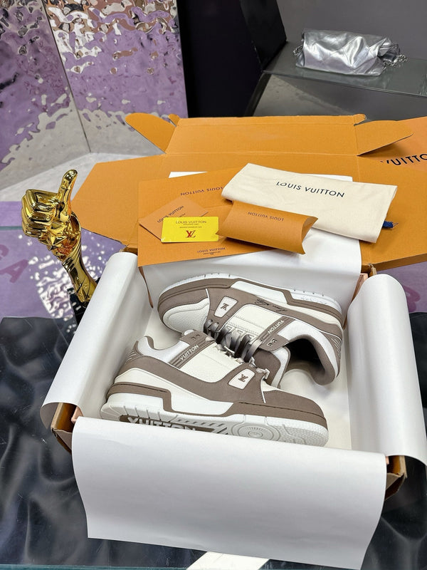 Sneaker LV Trainer Marrone Grigio Pelle di Vacchetta