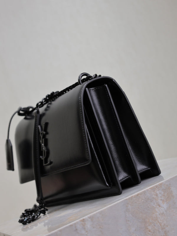 YSL Medium Sunset Shoulder Bag 22cm Black Cowhide Black HW