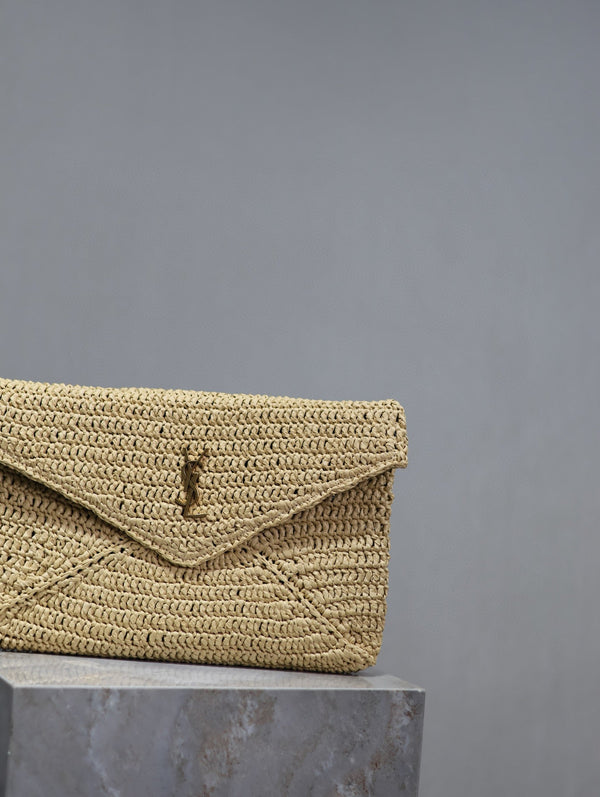 Envelope Clutch 29cm Beige Raffia Leather