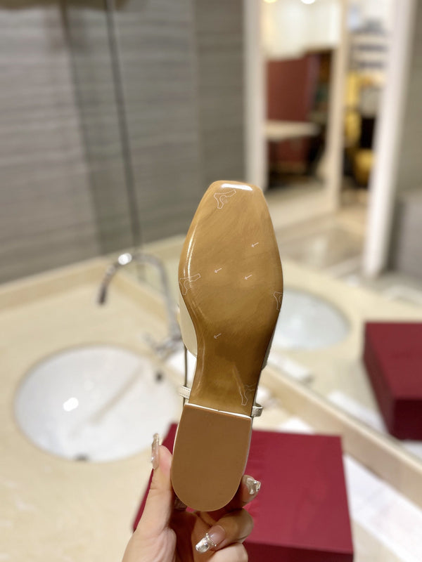 VLOGO WHITE LEATHER SLINGBACK FLATS