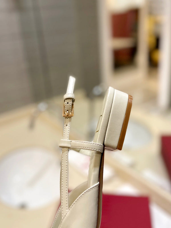 VLOGO WHITE LEATHER SLINGBACK FLATS