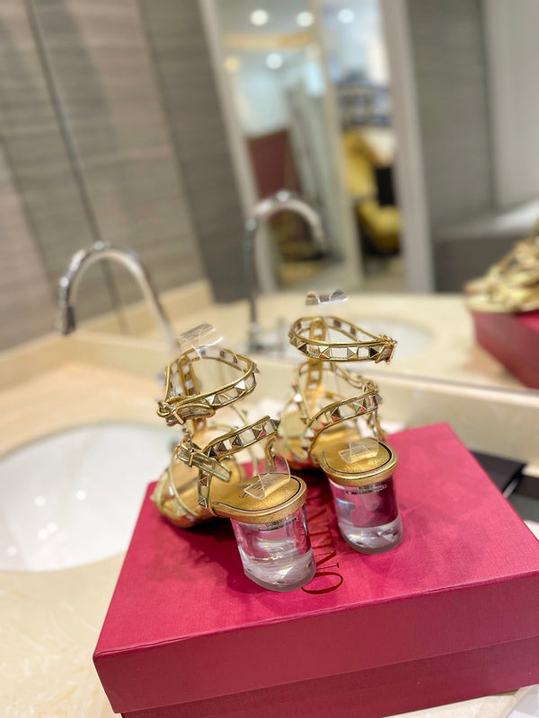 SANDALO ROCKSTUD CON CINTURINO IN VITELLO ORO 60 MM