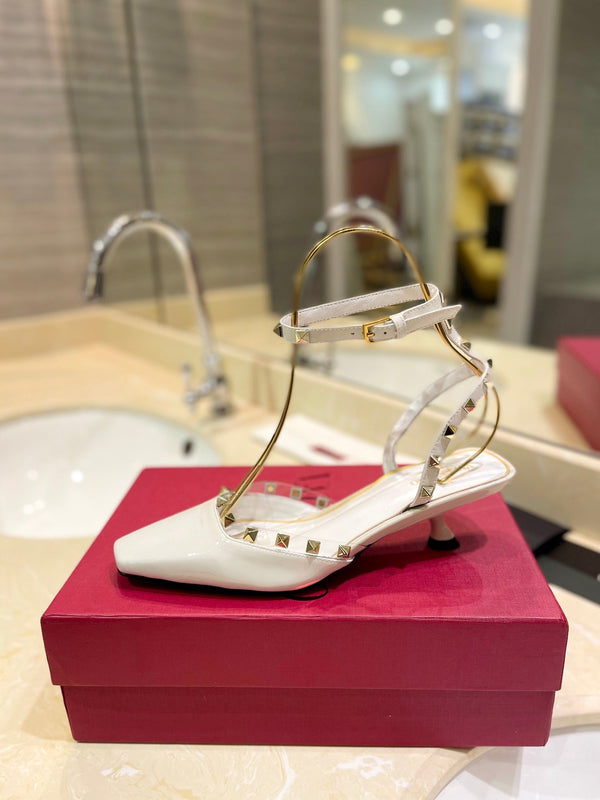 SLINGBACK ROCKSTUD IN PELLE DI VITELLO BIANCA 50MM