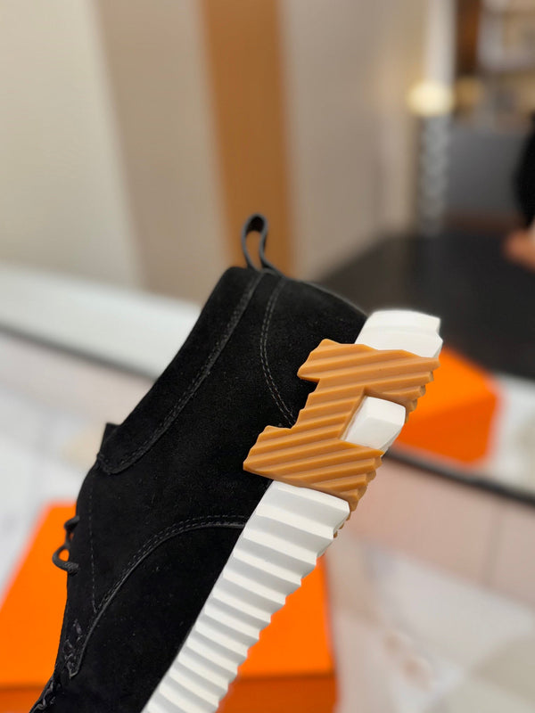 HM Increase Sneaker Black Suede 983039