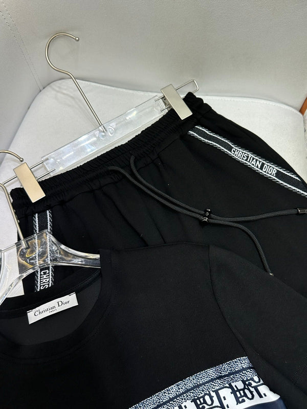 CD 25 Pattern Embroidery Set Black and White Cotton