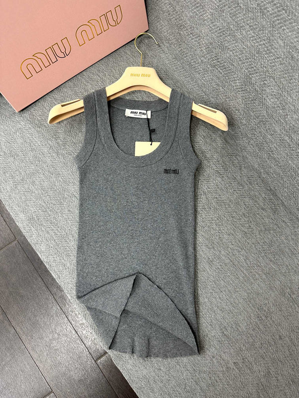 Miu Short Vest Grey Wool 345303