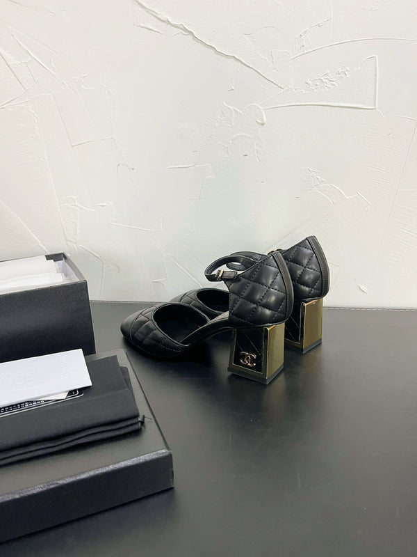 CC Mary Janes 55mm In Black Quilted Lambskin 949762