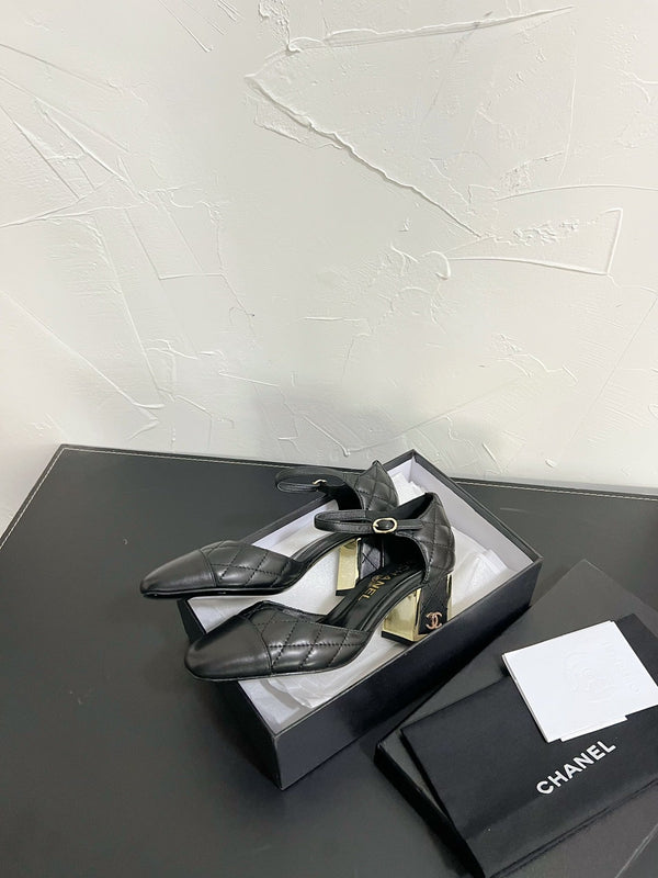 CC Mary Janes 55mm In Black Quilted Lambskin 949762