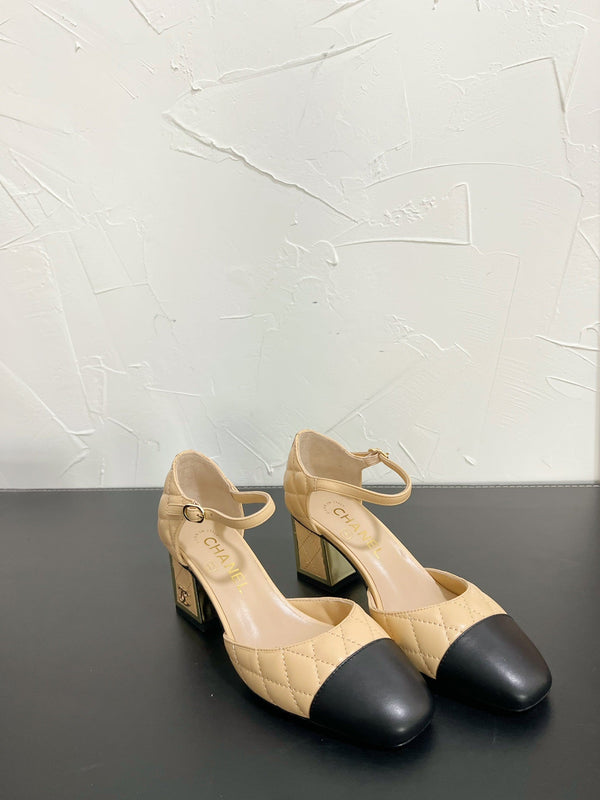 CC Mary Janes 55mm In Beige Mix Black Quilted Lambskin 949764