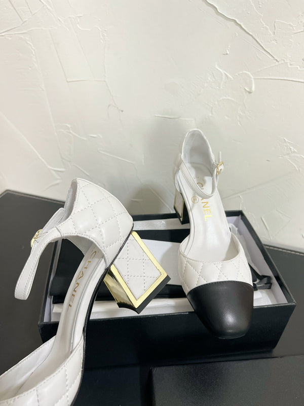 CC Mary Janes 55mm In White Mix Black Quilted Lambskin 949765