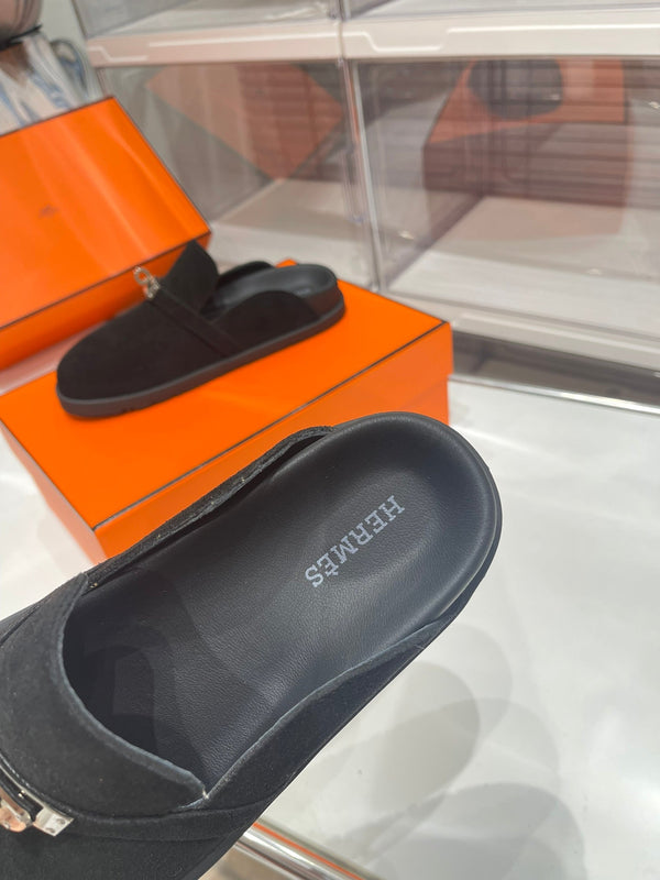 HM Men's Mule Black Suede 573281