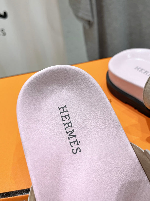 EXTRA SANDAL PASTEL PINK CALFSKIN