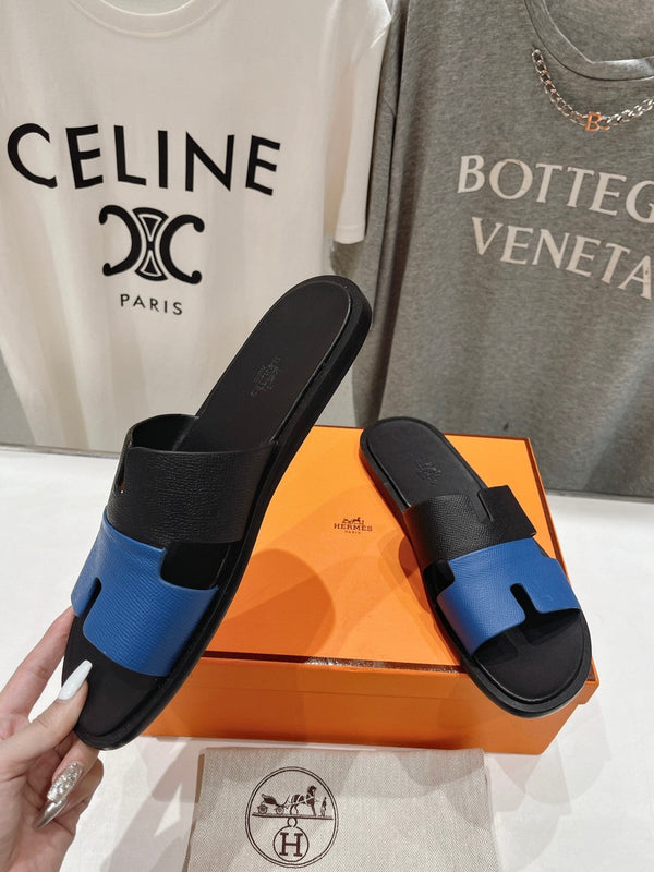 SANDALO IZMIR IN PELLE DI AGNELLO NERO MIX COBALTO