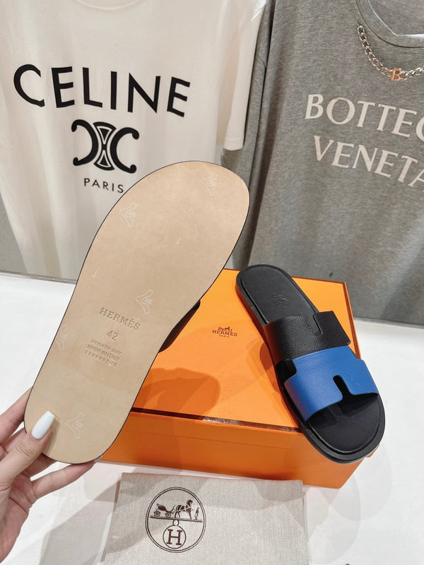 SANDALO IZMIR IN PELLE DI AGNELLO NERO MIX COBALTO