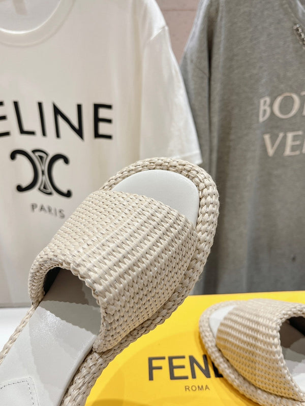 FENDI FFOLD MEDIUM-HEEL SANDALS 45 MM IN BEIGE COTTON FIBRE