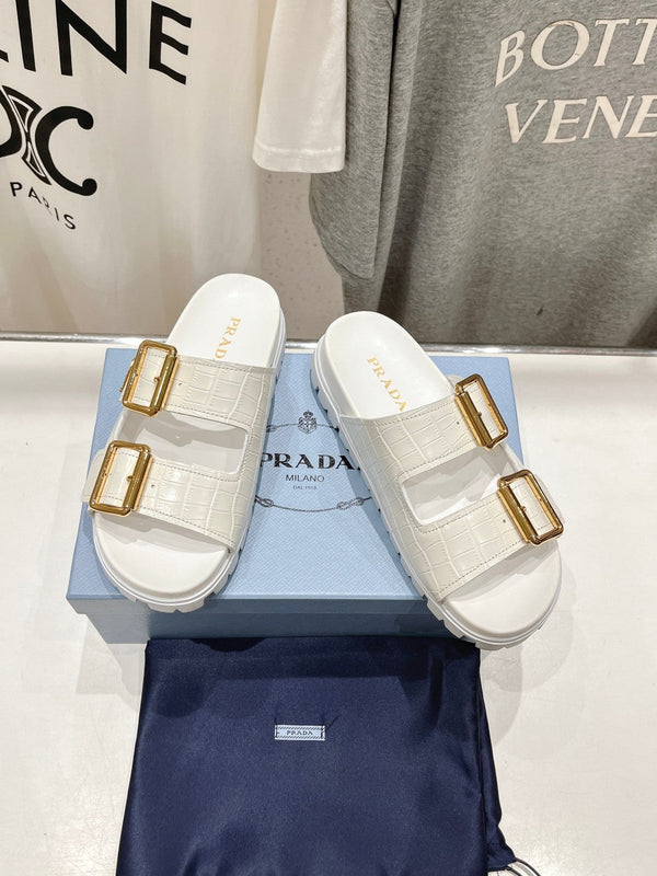 SANDALI CIABATTE CON CINTURINO E MOTIVO COCCODRILLO PRA IN PELLE DI VITELLO BIANCA