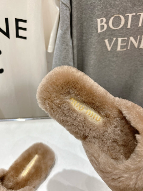 Miu Slippers Light Brown Soft Imported Wool And Fur