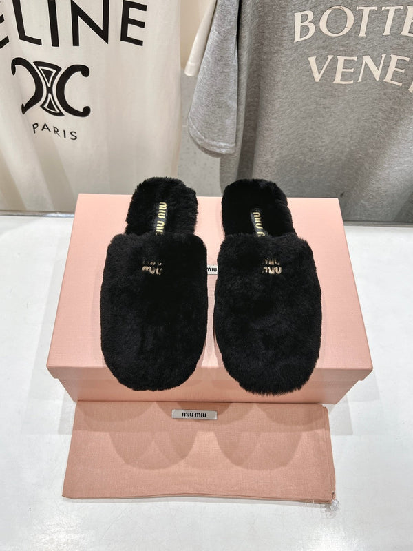 Miu Slippers Black Soft Imported Wool And Fur
