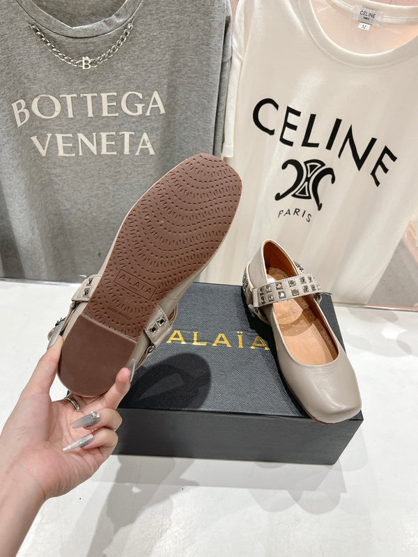 Alaila Biker Ballet Flats In Light Grey Cowhide 911442