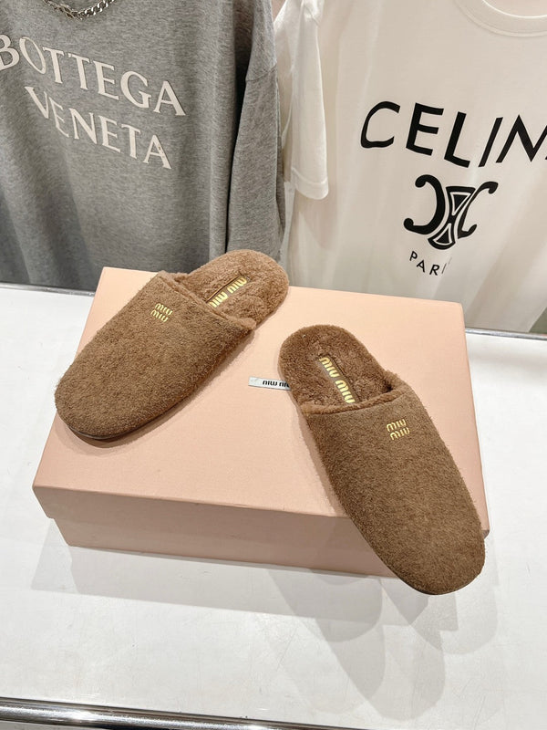 Miu Slippers Peanut Brown Imported Sheepskin