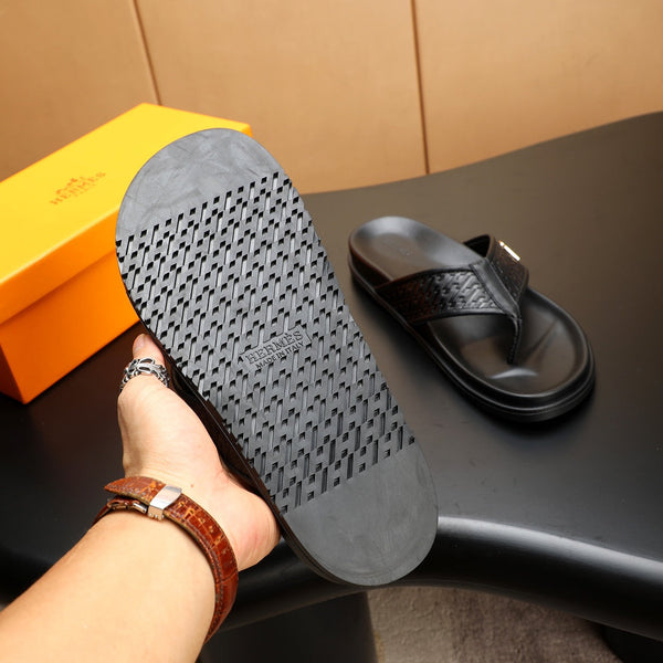 HM Men's Thong Sandals Black Cowhide 547360