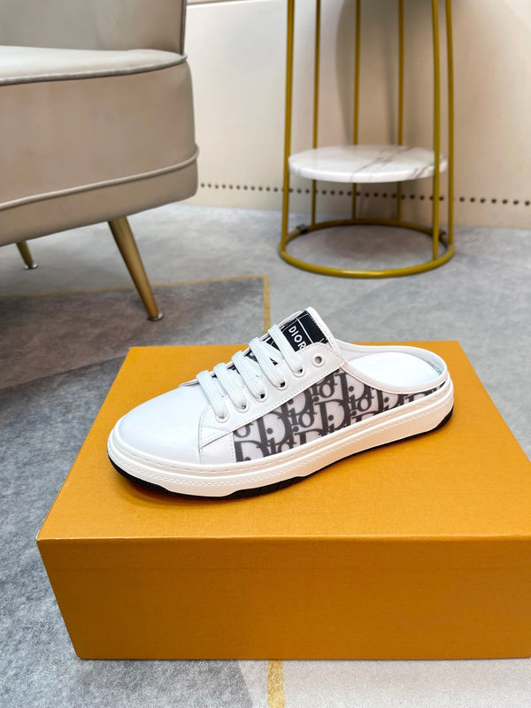 CD RETRO MULE WHITE AND BLACK CALFSKIN