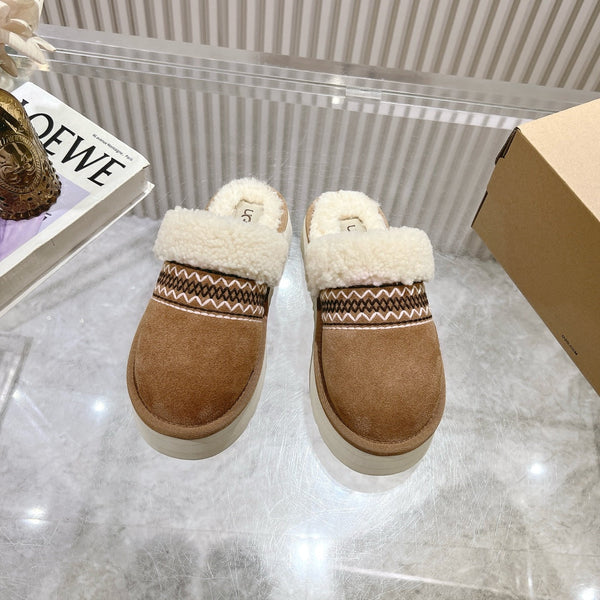 UGG Disquette Atherson Slipper Brown White Wool Suede 512922