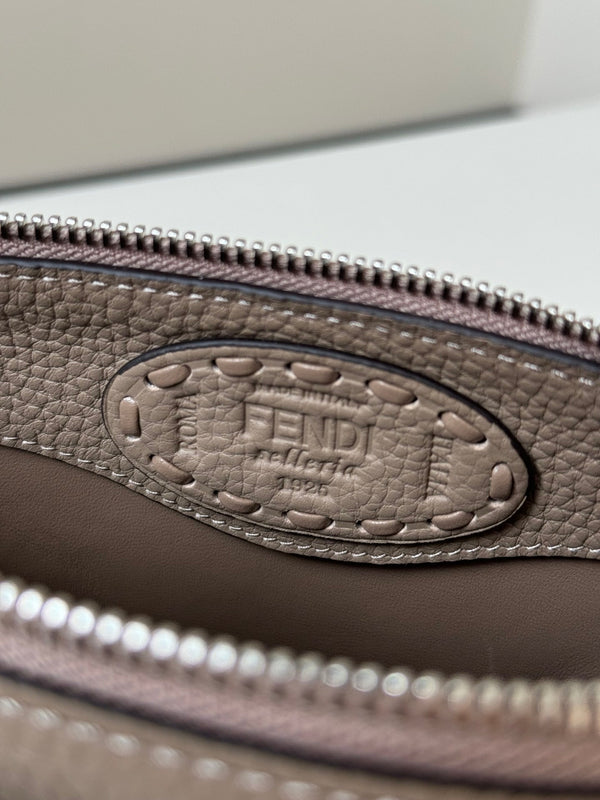 BY THE WAY SELLERIA MINI 20 IN MEDIUM BROWN GRAINED CALFSKIN