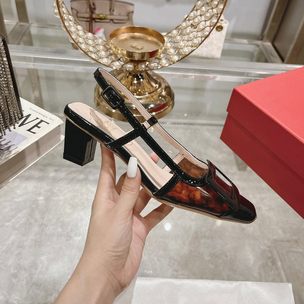 Belle Viv Décolleté con cinturino posteriore e fibbia in metallo 45 in pelle verniciata nera