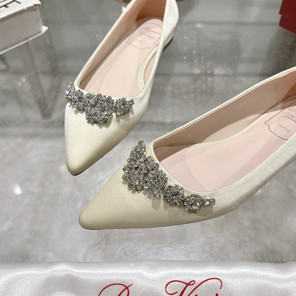 Viv 25 Crystal Diamond Buckle Flats Beige Silk Satin 235393