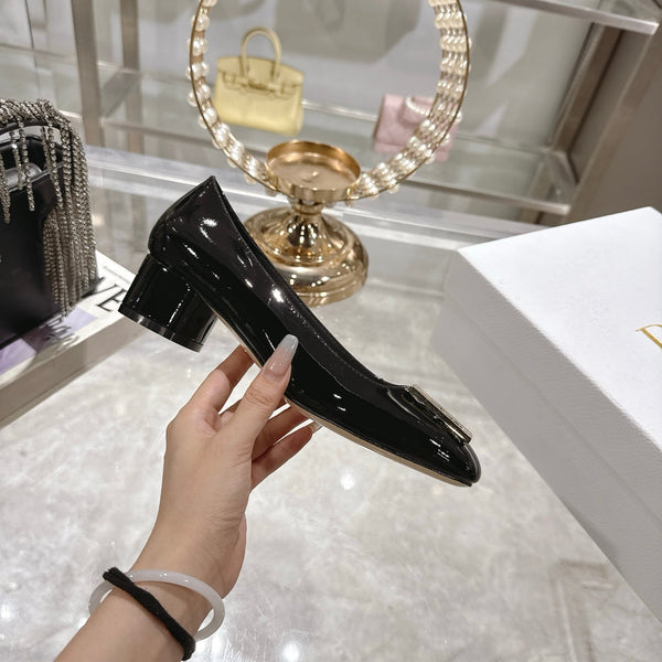 CD 25 Pump Heel Height 3cm Black Patent Leather 393413