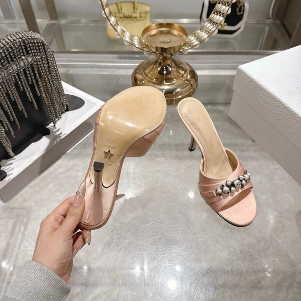 CC 26 Mules à Talon Aiguille 85mm Cuir Rose Pâle Perlé 592248